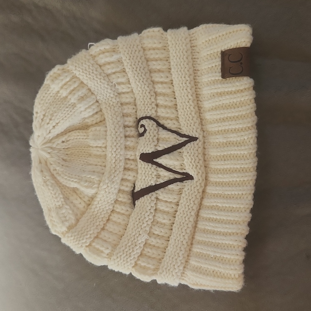 White winter beanie